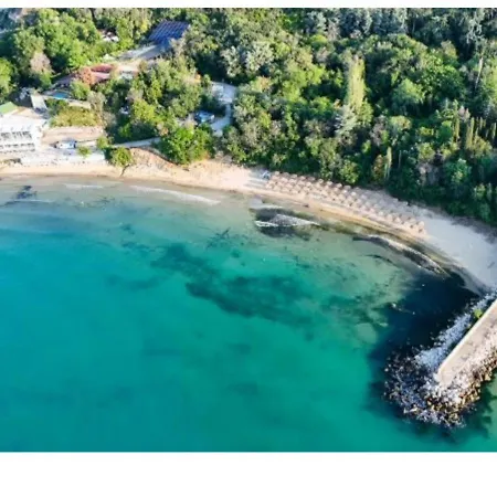 Appartement Seaside With A Garden *