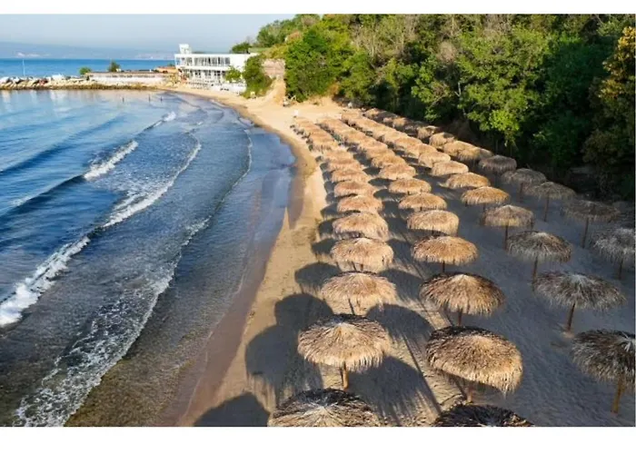 Appartement Seaside With A Garden *
